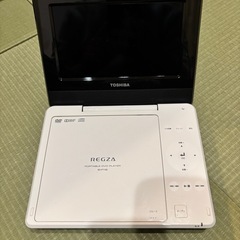 ポータブルDVDプレーヤー