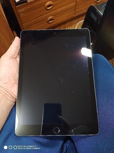 iPad(第6世代) 9.7インチ　ジャンク