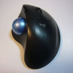 logicool トラックボールの画像