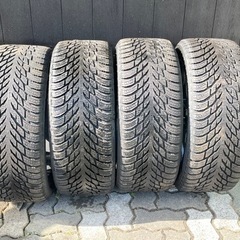 スタッドレス、ホイールセット245/45R18の画像