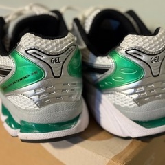 【極美品】asics gel-kayano14【希少サイズ】【25.0cm】アシックス　カヤノ14 白緑の画像