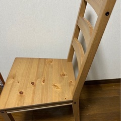 ［机、イス4脚セットでの引き渡し可］IKEA ダイニングチェアー IVAR(イーヴァル)の画像