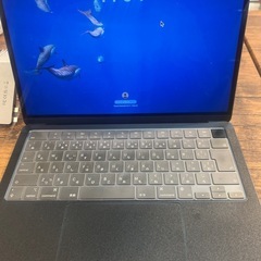 MacBook m2 8gb ミッドナイト