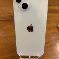 iPhone13  128GB  スターライトの画像