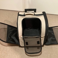 ドッグキャリーの画像