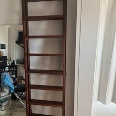 立てかける本棚