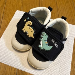 ベビーシューズ