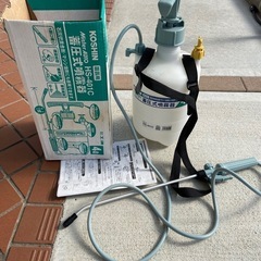 蓄圧式噴霧器　4L