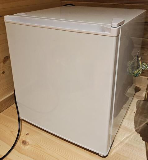 冷蔵庫 ワンドア 45L 2019年製