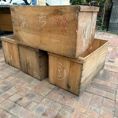 りんごの木箱　中古品　　　　　の画像