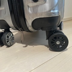キャリーケース
の画像