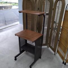 20241125012 家具　パソコンデスク