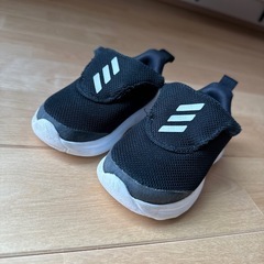 アディダス　子供靴　13cm キッズシューズ