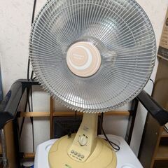 ハロゲンヒーター