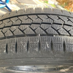 ハイエース　スタッドレス&ホイール　ブリザック　195/80R15 LTの画像