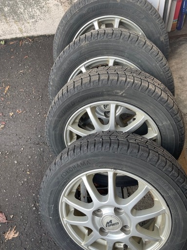 スタッドレスタイヤ155/65r13