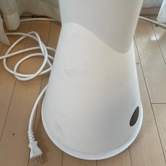 【受取に来てくれる方先着順】モダンデコ、縦型扇風機(温風も出ます)の画像