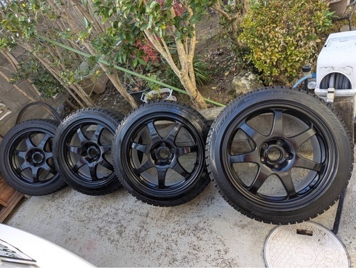 235/45R17 スタッドレス+アルミ4本セット