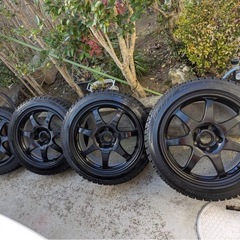 235/45R17 スタッドレス+アルミ4本セットの画像