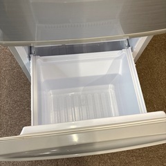 シャープ　冷蔵庫　　137ℓ  の画像