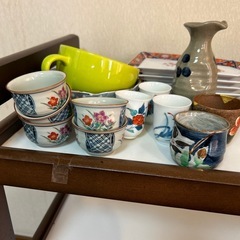 皿、とっくり、ぐい呑み、おちょこの画像