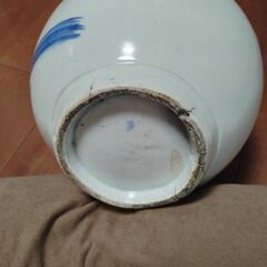 骨董   大徳利 36cm   牡丹紋様の画像