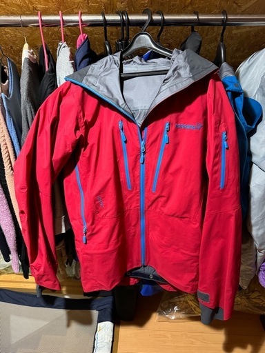 ノローナ　ロフォテン GORE-TEX