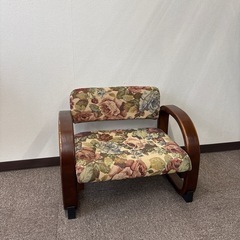 座椅子　背もたれ付き 
