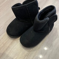 ムートンブーツ　黒　14センチ