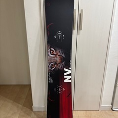 中古　使用回数3回　152cm　NOVEMBER ノベンバースノーボード　DESIRE/　デザイア　23-24 