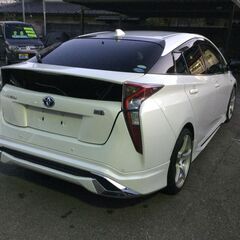 ワンオーナー!!プリウス140万円!!車検８年６月まで付いています。の画像