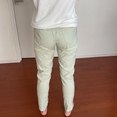 スキニーローライズパンツ　ライトグリーン