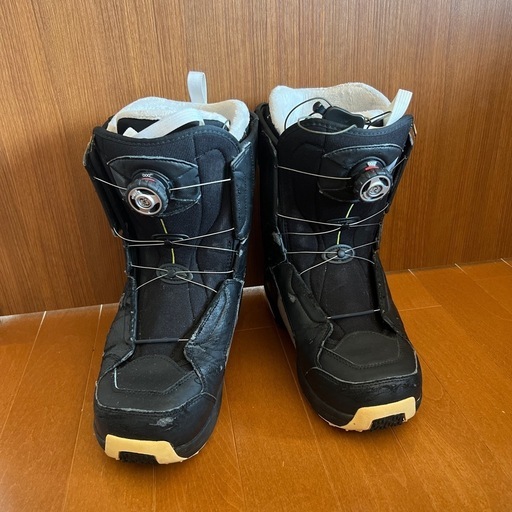 お値下げ致しました⭐️サロモン　スノーボードブーツ BOAシステム　salomon 27.5