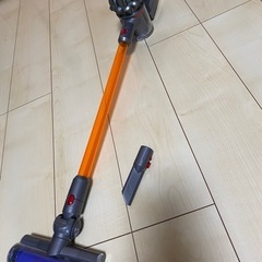 ダイソン　おもちゃ　掃除機
