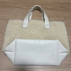 もこもこトートバッグの画像