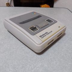 【商談中】スーパーファミコン本体　おまけソフト付　すぐ遊べます♪　出雲市引取限定の画像