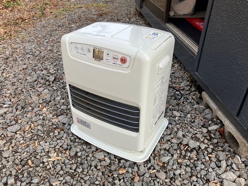 ダイニチ　ブルーヒーター　石油ファンヒーター