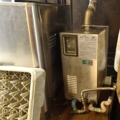 ク4654　HOSHIZAKI ホシザキ 食器洗浄機 JW-500F型 業務用 厨房機器 2008年 中古 現状品の画像
