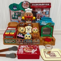 アンパンマン　ジャムおじさんのパン工場