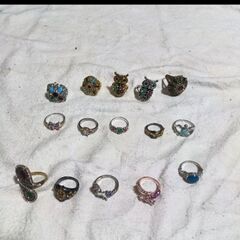 m→→→j23-B160 天然石 ガラス 色石など 925刻印 シルバー系 ヴィンテージ リング 指輪 アクセサリー 昭和レトロ 素材不明品 まとめ売 大量 装飾品の画像