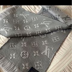 ルイヴィトン　マフラーグリペルルの画像