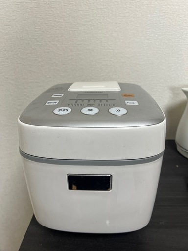 炊飯器