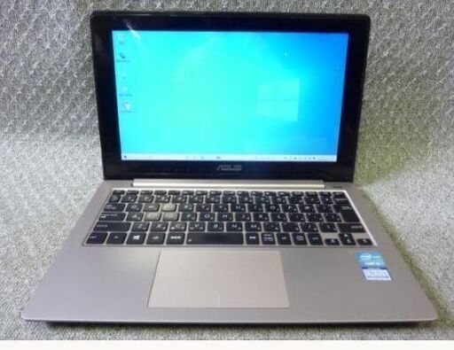 AUS vivoBOOK X202Eマウスの代わりに指で使用できます