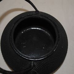 [1009]南部鉄器　鉄瓶 １L　サビあり　伝統工芸品 岩鋳鋳造所　中古品の画像