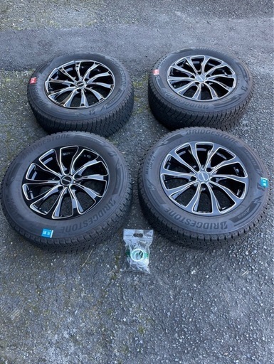 【受渡予定者決定】RAV4等225/65R17 スタッドレス ホイール付 ブリザック BALMINUM