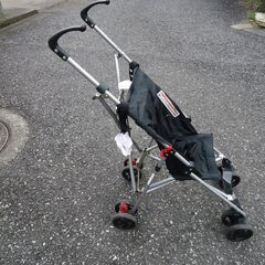 ベビーカー　軽量　コンパクトの画像