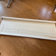 【無料】ロールスクリーン　つっぱり取り付けタイプ