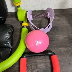 トレーニング用品まとめ売りの画像