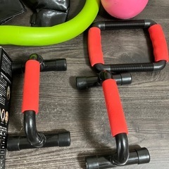 トレーニング用品まとめ売りの画像
