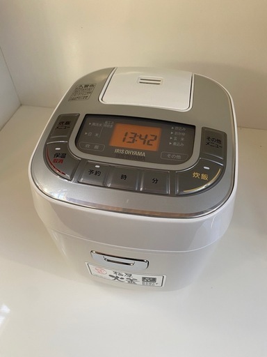 ☆No.r180 炊飯器 3合炊き アイリスオーヤマ 2021年製